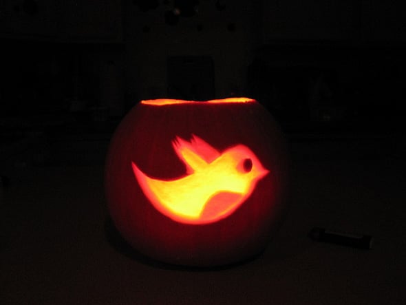 Twitter Halloween pumpkin